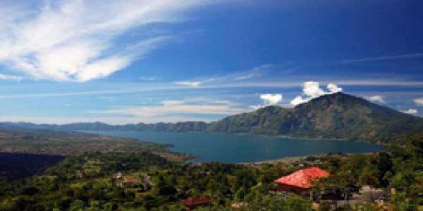 Kintamani | A great view of the still active Mount Batur and its fantastic  lake.